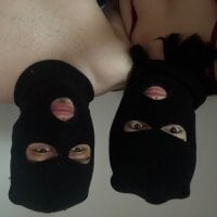 Live sex webcam photo for MaskedCouple777 #277541136