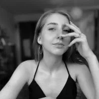 Live sex webcam photo for MaudGosson #278017301