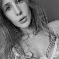 Live sex webcam photo for MeliaAthena #277468469