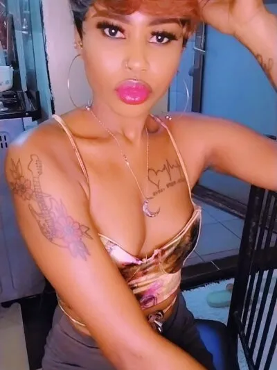 Live sex webcam photo for Melisa_ayanda #275742163