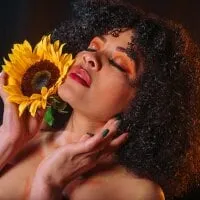 Live sex webcam photo for MelissaRicci #276762386