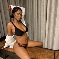 Live sex webcam photo for MellowChocc #275993212