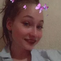 Live sex webcam photo for Mia--6 #277178826