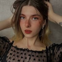 Live sex webcam photo for Mia_Chi #277428153