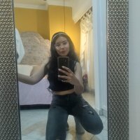 Live sex webcam photo for Mia_Taylor_Royal #276206892