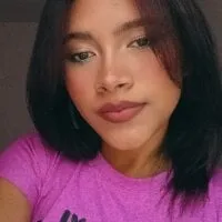 Live sex webcam photo for Micaelaweb09 #277624206