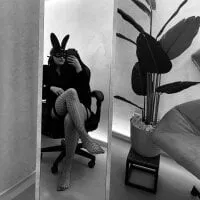 Live sex webcam photo for Michell_Gold #276373532