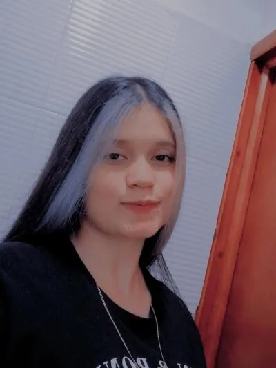 Live sex webcam photo for Mikaelavillalobos #275482106