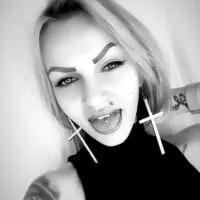 Live sex webcam photo for Mikyy203 #276724029