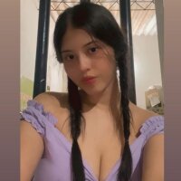 Live sex webcam photo for MileD25 #276185576