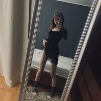 Live sex webcam photo for MillanaMoor #275989704