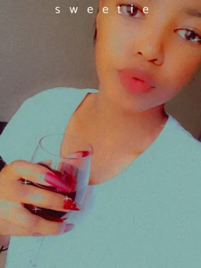 Live sex webcam photo for MissFreak_ #275534379