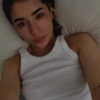 Live sex webcam photo for Mizzzzzuki #277228576