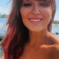 Live sex webcam photo for MommyWithVan #277860839