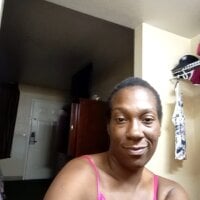 Live sex webcam photo for MrsLewis #276775401