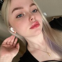 Live sex webcam photo for Myavka4 #276003546