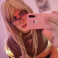 Live sex webcam photo for Mylusex17 #275797809