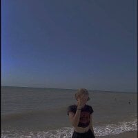Live sex webcam photo for Myra_Reba #277017774