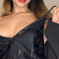 Live sex webcam photo for NaughtyPari #277751530