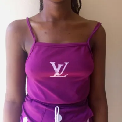 Live sex webcam photo for Naughty_mi02 #275705810