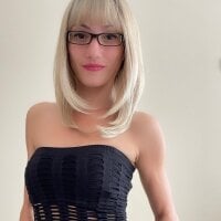 Live sex webcam photo for Naughty_sam18 #276701744