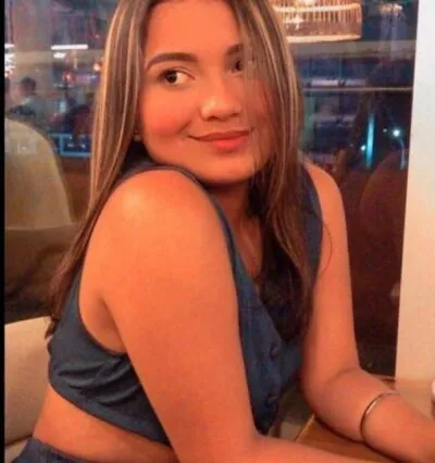 Live sex webcam photo for NazmiiY #275443070