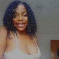 Live sex webcam photo for Nia_Aisha #278089182