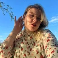 Live sex webcam photo for Niki_Burns #276781635