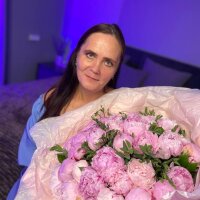 Live sex webcam photo for OliviyaGoddess #276106250