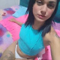 Live sex webcam photo for Oqq-sex #277025724