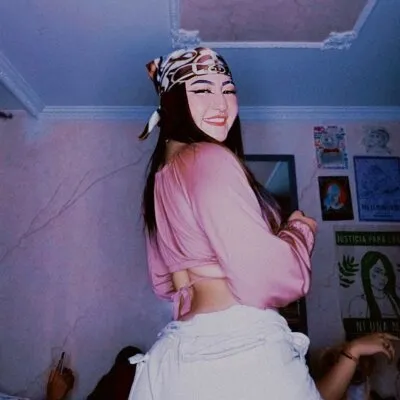 Live sex webcam photo for PENELOPE_A #275423285