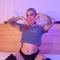 Live sex webcam photo for PandoraDoux #276808757