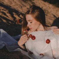 Live sex webcam photo for PeggyHanson #276842847