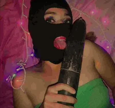 Live sex webcam photo for PerversosInstintosDeMujer #275513822