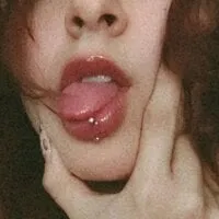 Live sex webcam photo for PikkasQueen #277385445