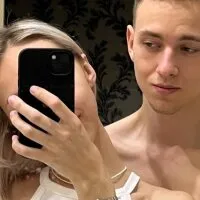 Live sex webcam photo for Pinkloving33 #276318581