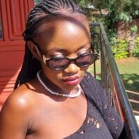 Live sex webcam photo for PrettyPhell #276971695