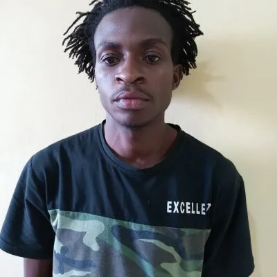 Live sex webcam photo for PrinceQuavo #275450655