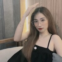 Live sex webcam photo for Qinnn20 #277459924