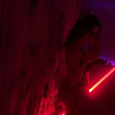 Live sex webcam photo for QueenIvyy #275463235