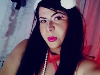 Live sex webcam photo for QueenzBeautyFeet #275453820