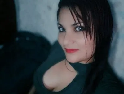 Live sex webcam photo for REDCRISTAL #275478666