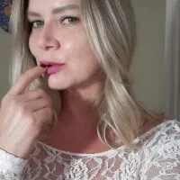 Live sex webcam photo for Redsvelvetss #276023371