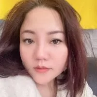 Live sex webcam photo for Renee-1 #277261937