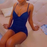 Live sex webcam photo for Renee003 #277870529