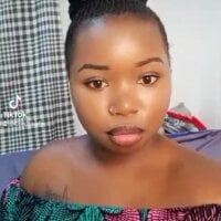 Live sex webcam photo for RezySexie #277766902