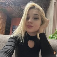 Live sex webcam photo for RileyLewisf #277518502