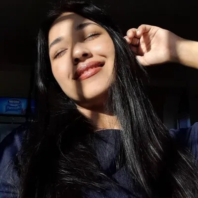 Live sex webcam photo for Riley_Rox #275462361