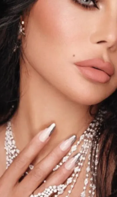 Live sex webcam photo for Rimioooo #275674686