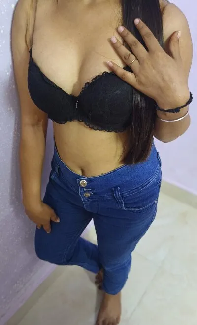 Live sex webcam photo for Roma_miss #275541154